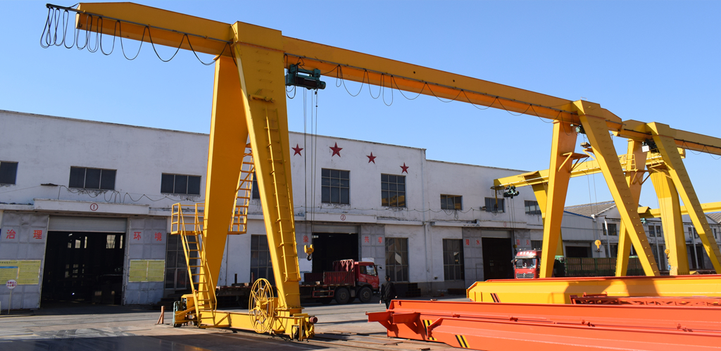 Wire Rope Hoist installed on Gantry Cranes